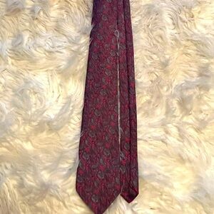 Italian 100% Silk Paisley Tie